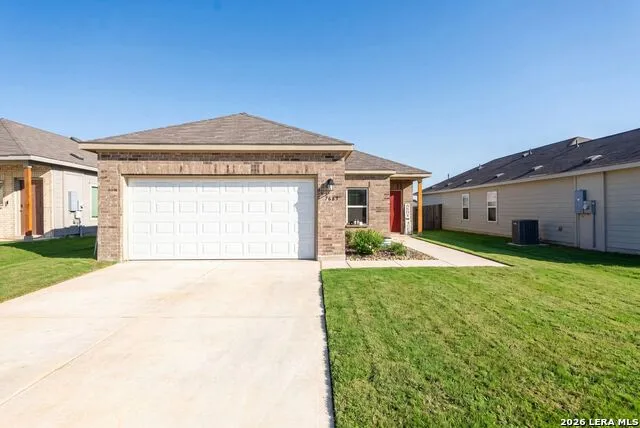 7663 Stud Dr. Elmendorf, TX 78112