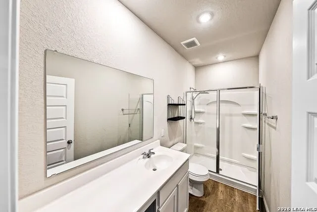 7663 Stud Dr. Elmendorf, TX 78112