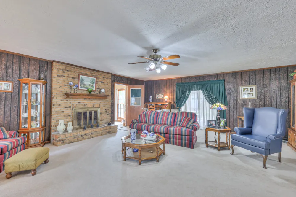 117 Brights Ln Gallatin, TN 37066