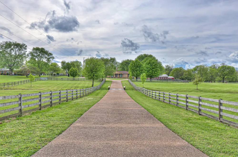 117 Brights Ln Gallatin, TN 37066