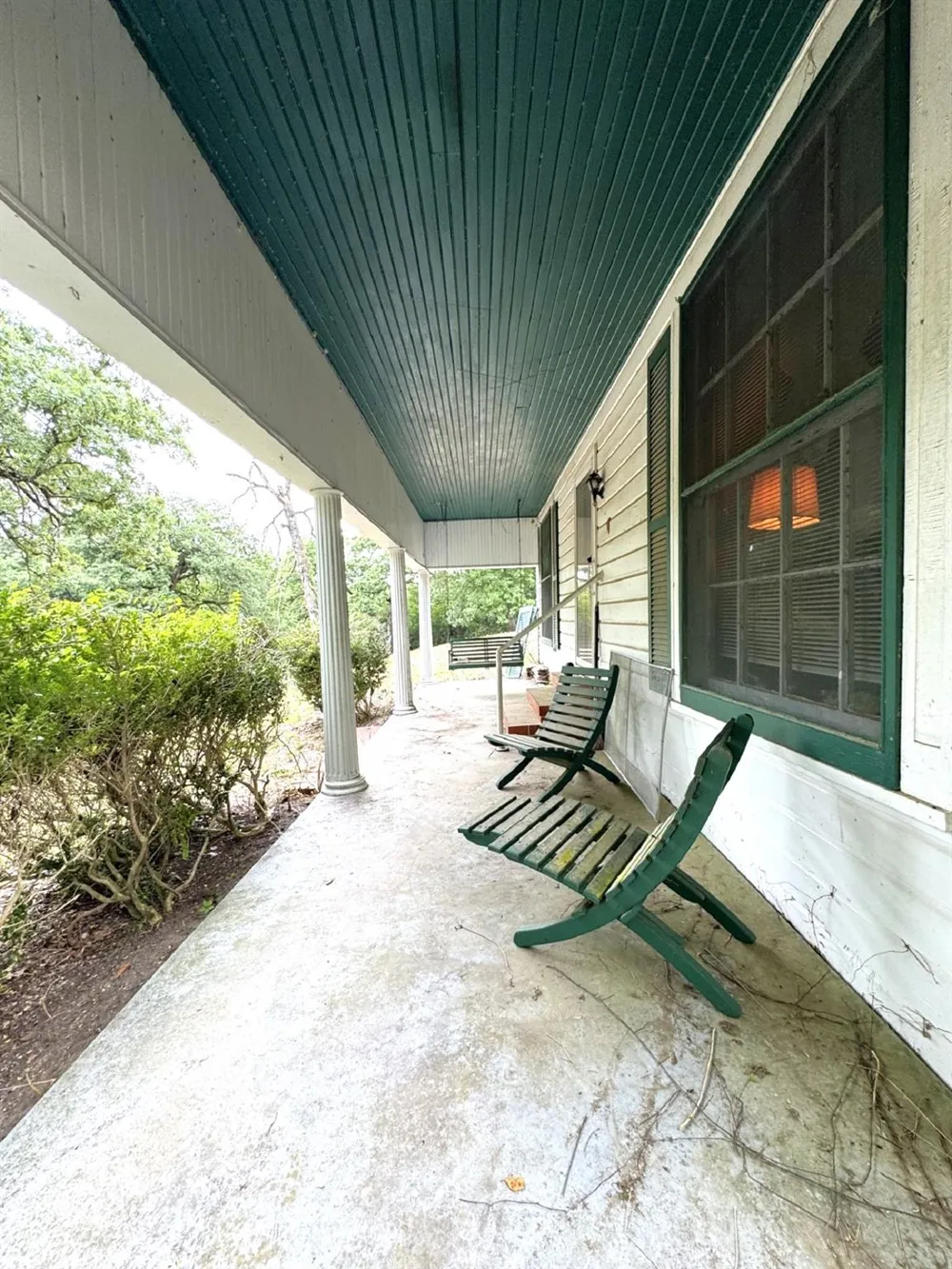 704 E Elder Street Colmesneil, TX 75938