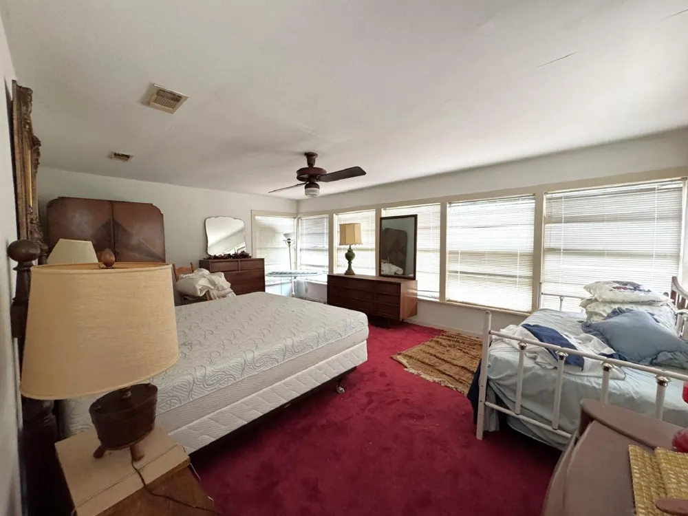704 E Elder Street Colmesneil, TX 75938
