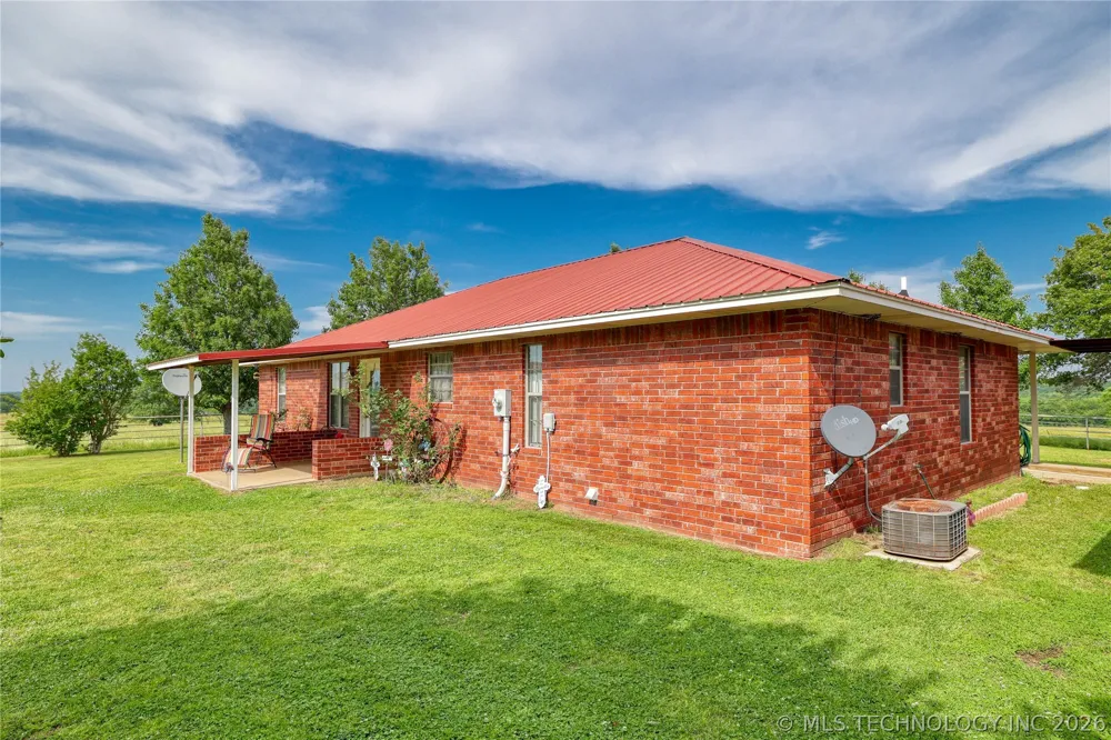 37584 County Road 1760 Coalgate, OK 74538