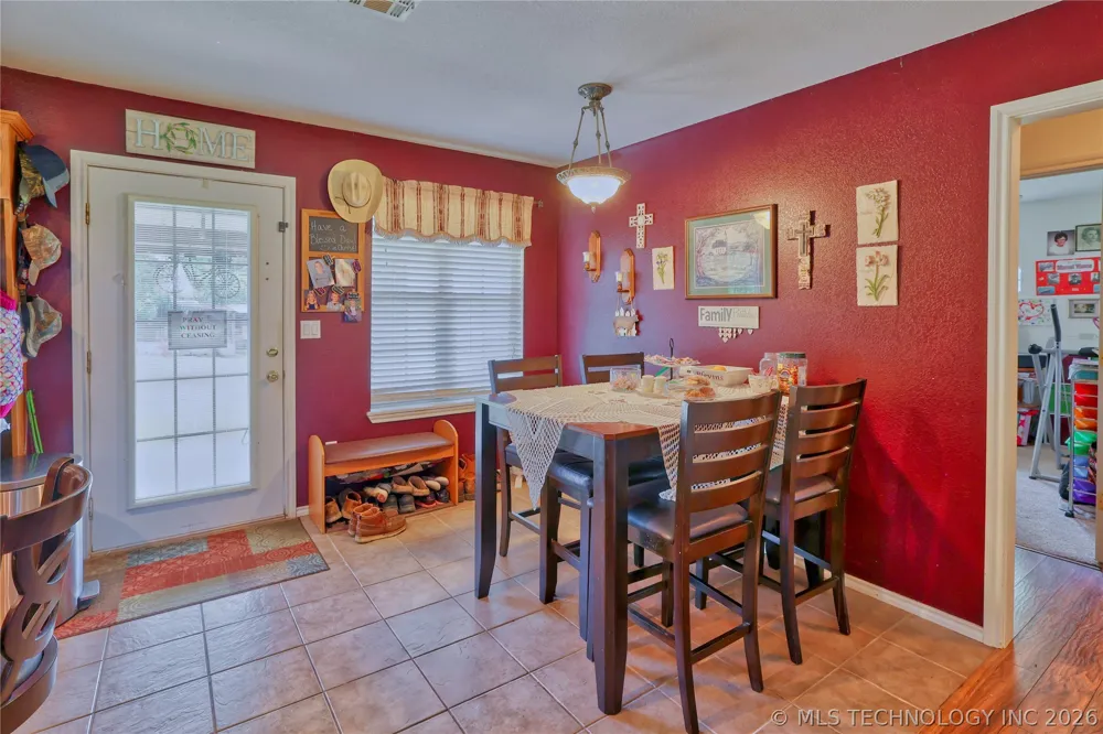37584 County Road 1760 Coalgate, OK 74538