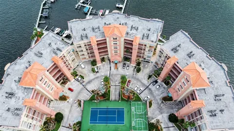 104 RIVERSIDE DRIVE #602