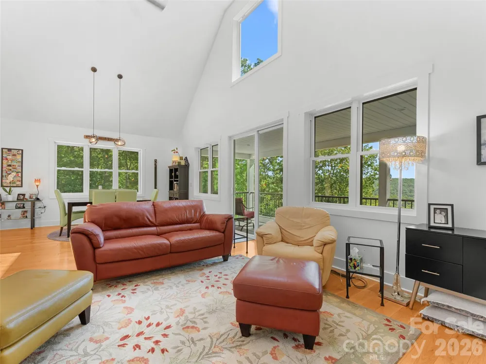 852 Marshall Ridge Road Edneyville, NC 28792