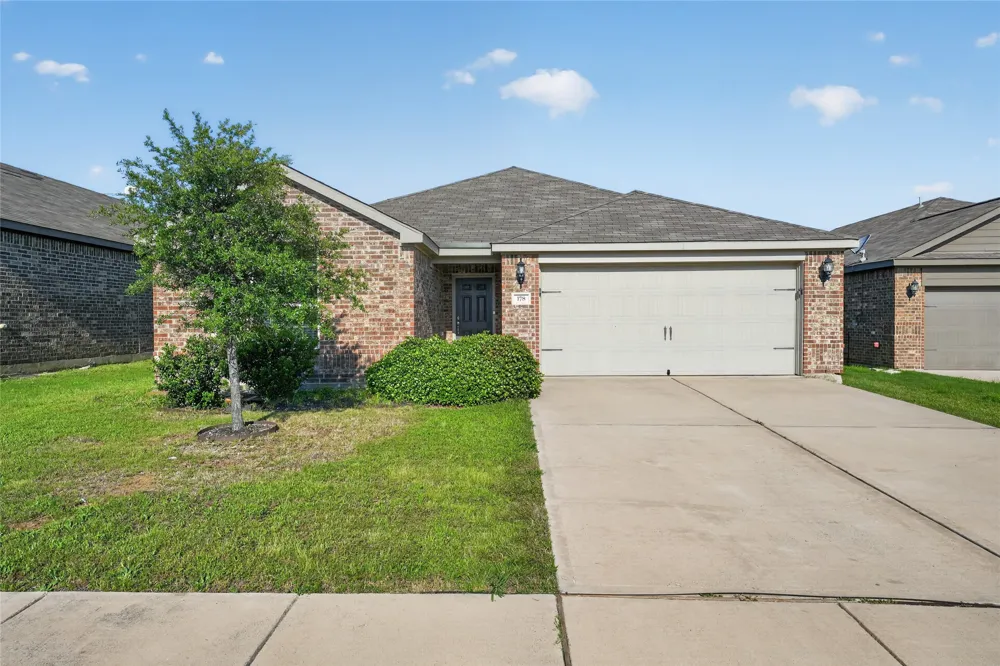 178 Presidents Way Venus, TX 76084