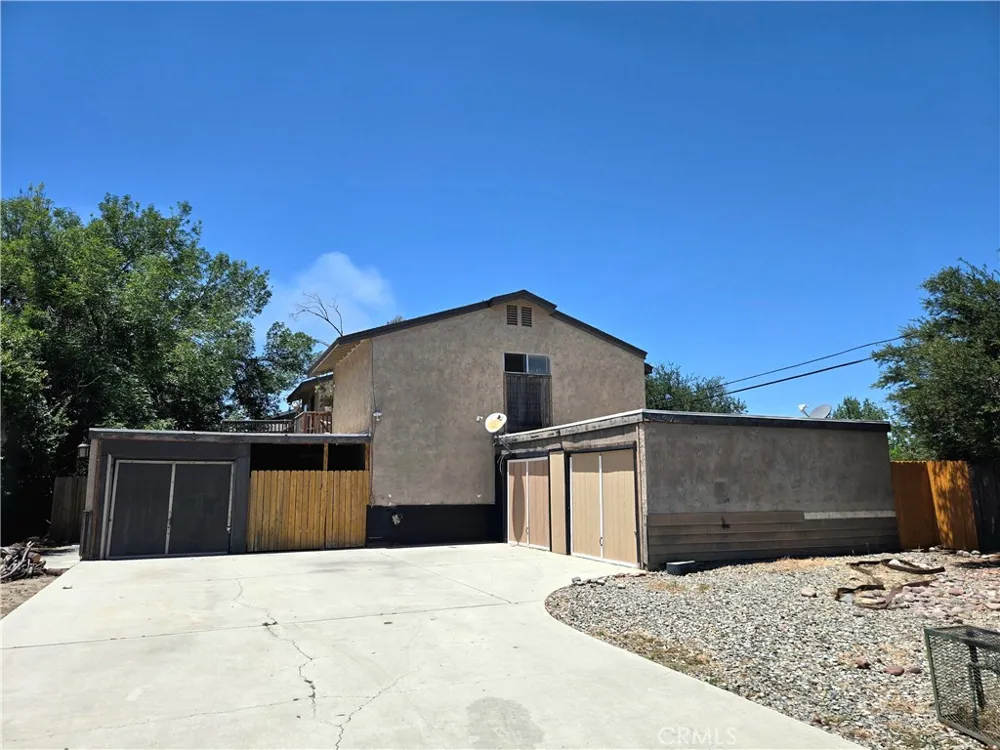 853 Douglas Court Hemet, CA 92543