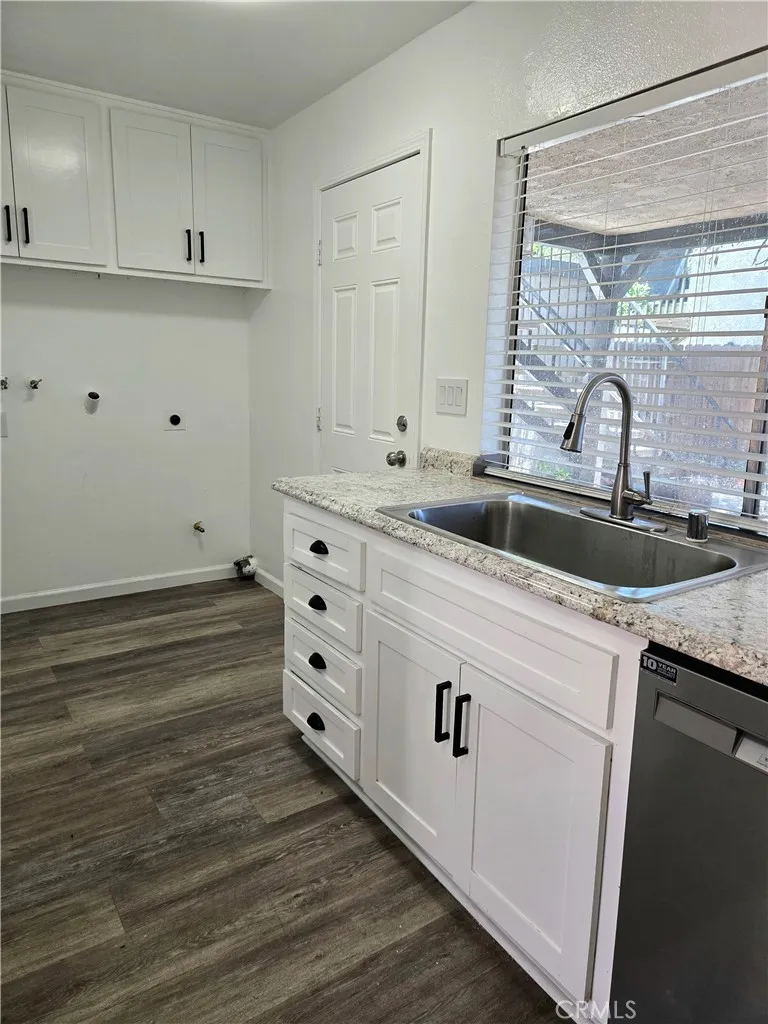 853 Douglas Court Hemet, CA 92543