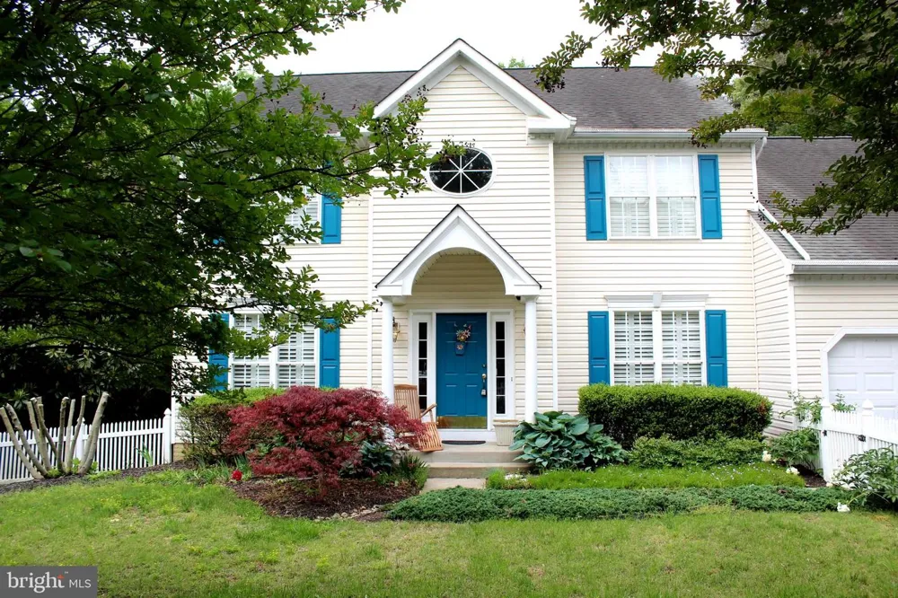 184 HICKORY POINT ROAD Pasadena, MD 21122