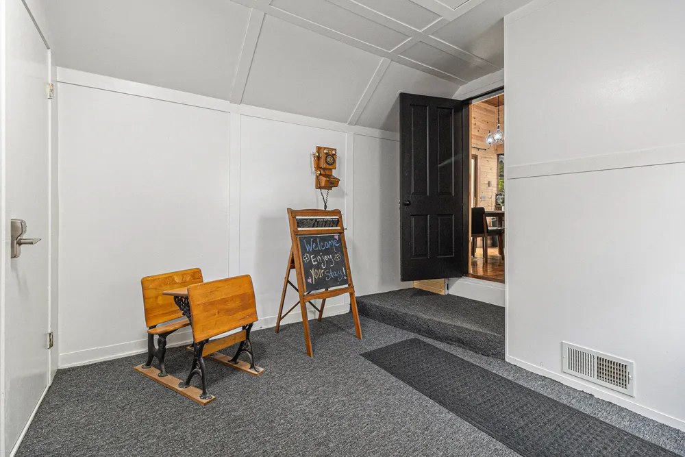 7777 E Washington Road Branch, MI 49402
