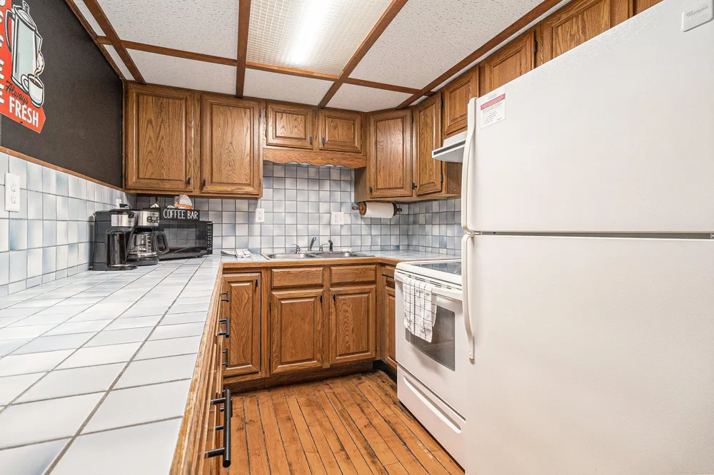 7777 E Washington Road Branch, MI 49402