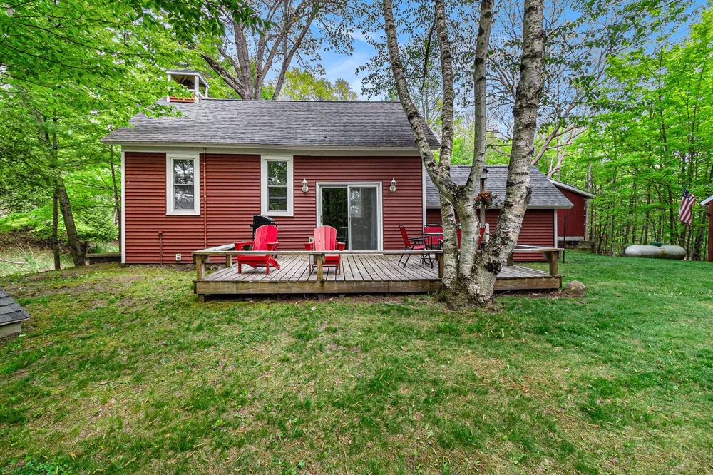 7777 E Washington Road Branch, MI 49402