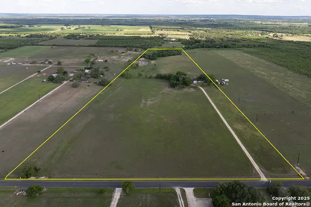 TBD Miller St Hedwig, TX 78152