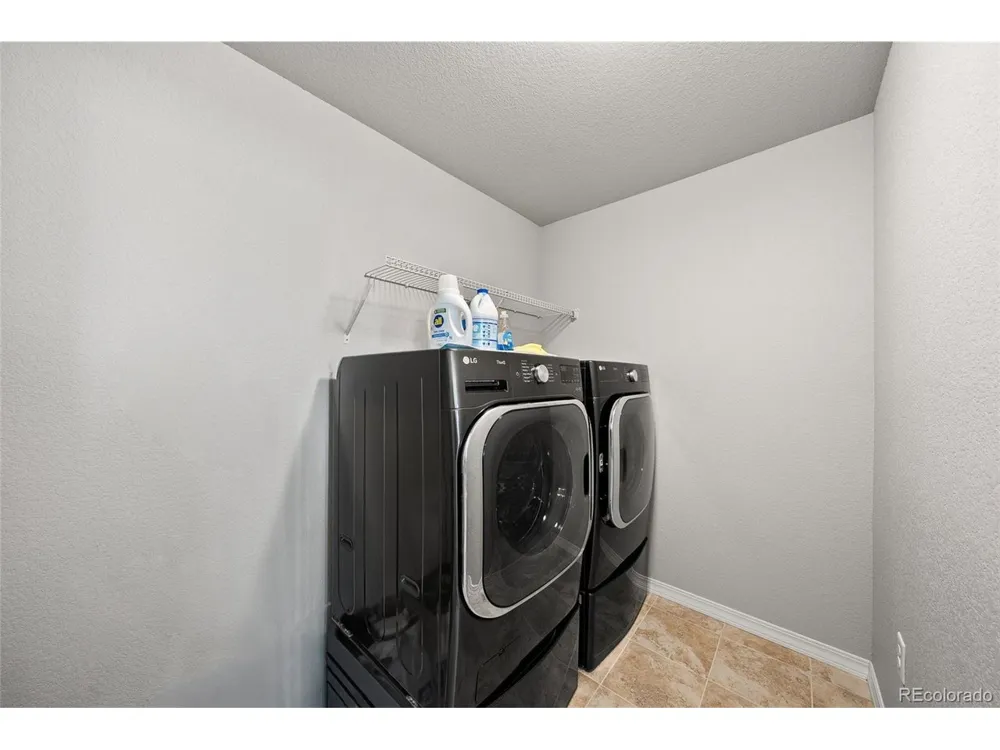 8412 Noreen Falls Drive Colorado Springs, CO 80924