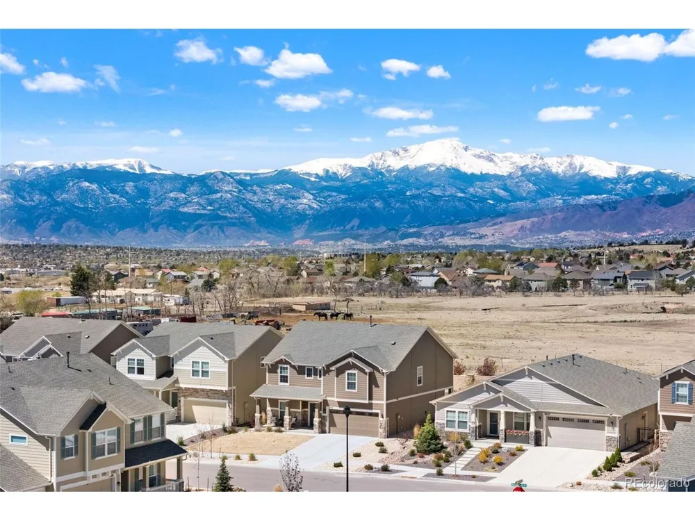 8412 Noreen Falls Drive Colorado Springs, CO 80924
