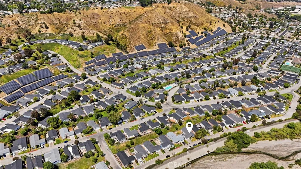20123 Edgewater Canyon Country, CA 91351