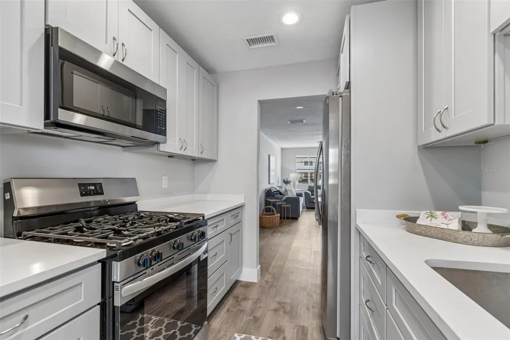 5955 30TH AVENUE S #105 Gulfport, FL 33707