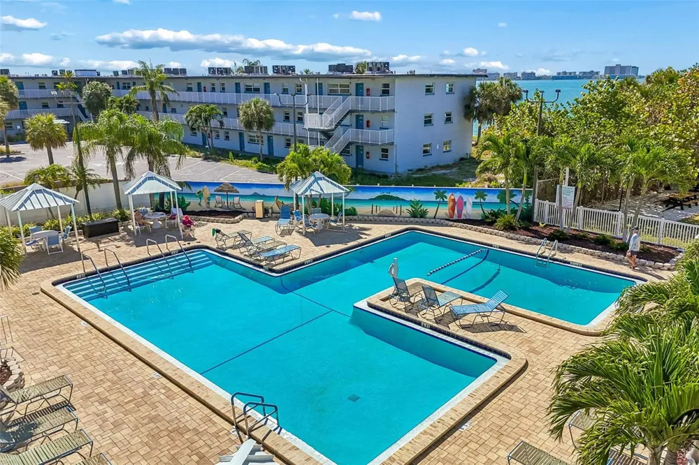 5955 30TH AVENUE S #105 Gulfport, FL 33707