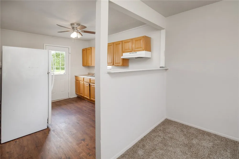 16077 State Highway 36 S Somerville, TX 77879