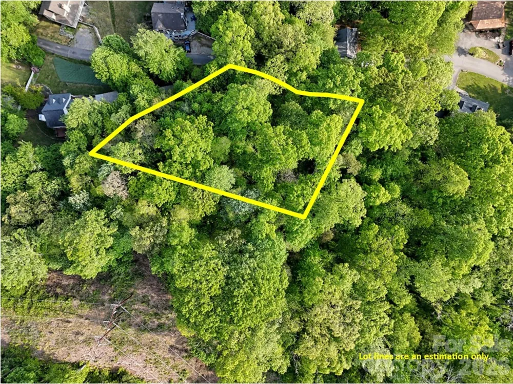 00 Junaluska Oaks Drive Waynesville, NC 28786