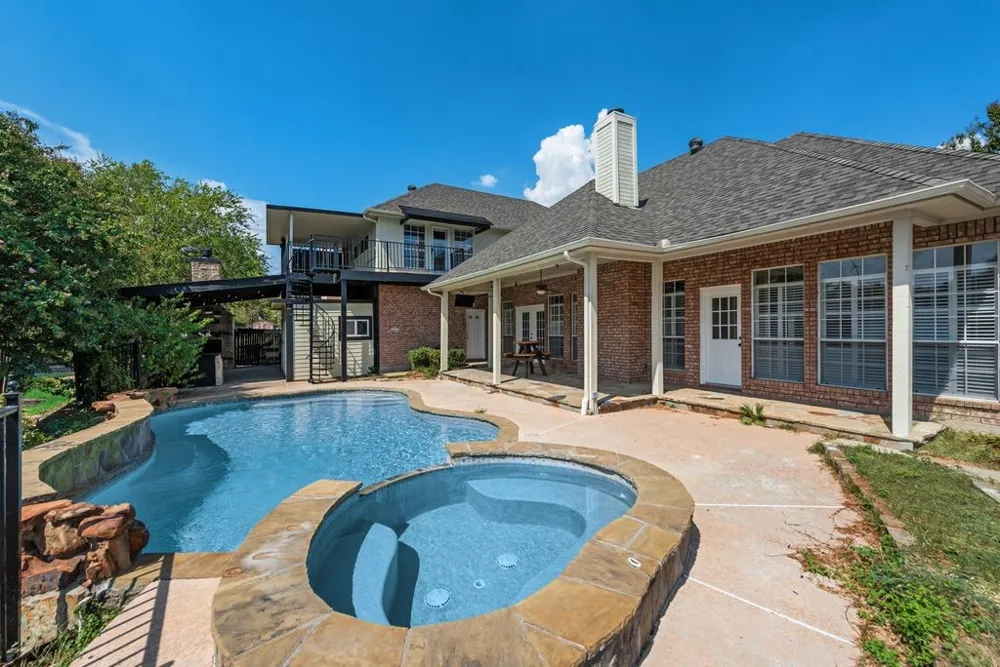 10017 Seville Drive Fort Worth, TX 76179
