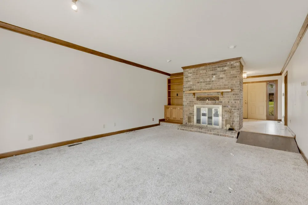 31 Colonial Cv Jackson, TN 38305