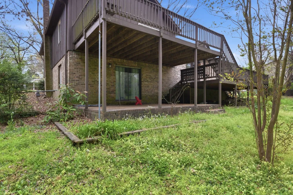 31 Colonial Cv Jackson, TN 38305