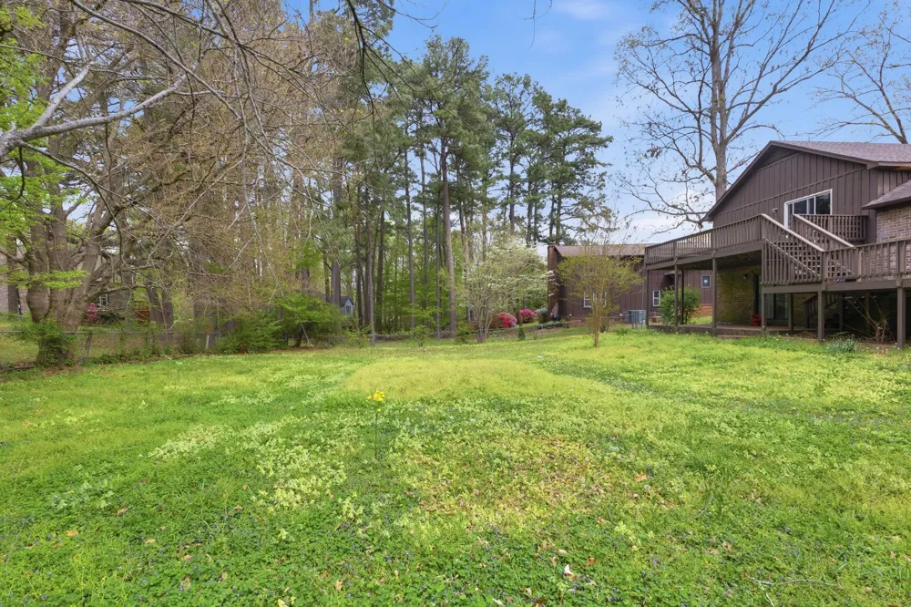 31 Colonial Cv Jackson, TN 38305