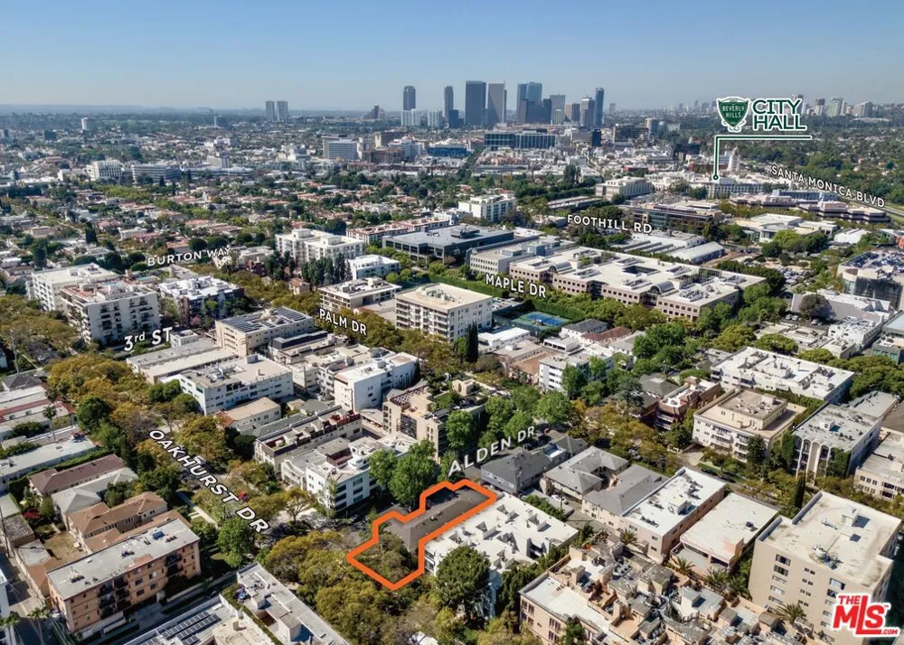 401 Oakhurst Drive Beverly Hills, CA 90210