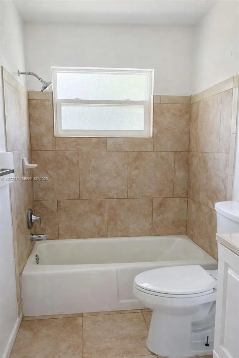 2919 Jackson Street #2 Fort Myers, FL 33901