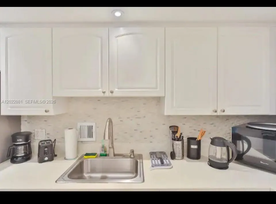 4001 S Ocean Dr #7L Hollywood, FL 33019