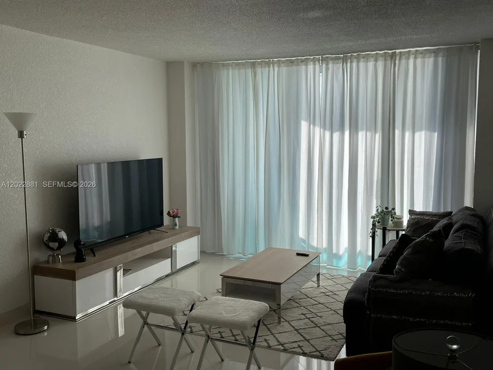 4001 S Ocean Dr #7L Hollywood, FL 33019