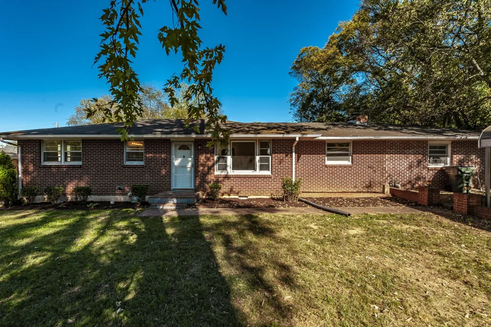 200 Malvin St Gallatin, TN 37066