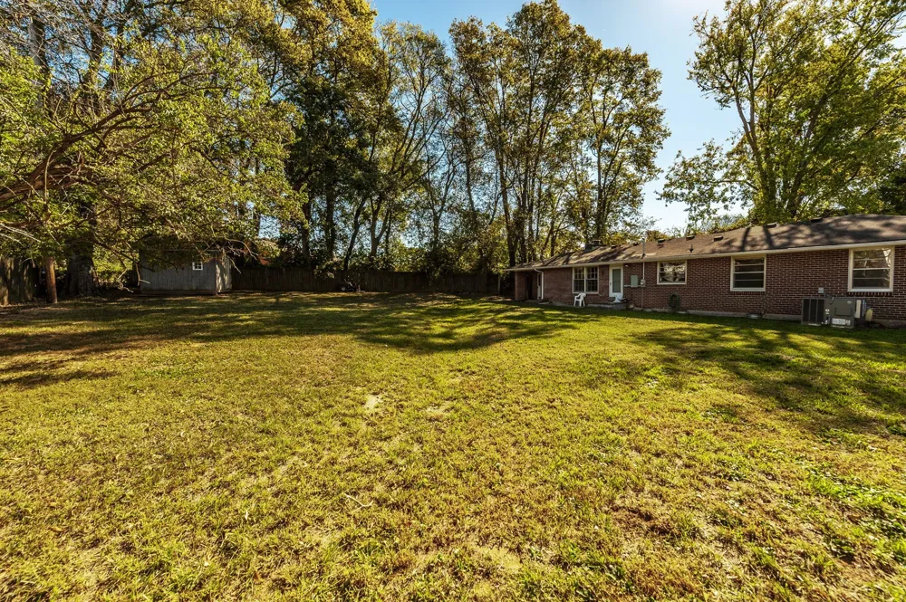 200 Malvin St Gallatin, TN 37066