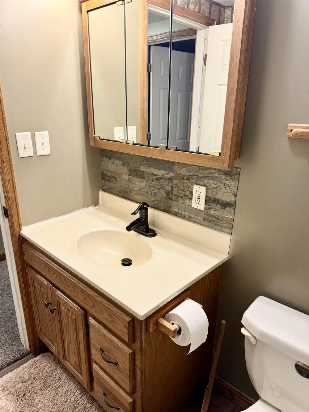6510 S Begole Road Fulton Township, MI 48871