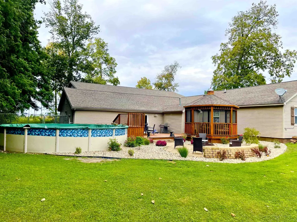 6510 S Begole Road Fulton Township, MI 48871