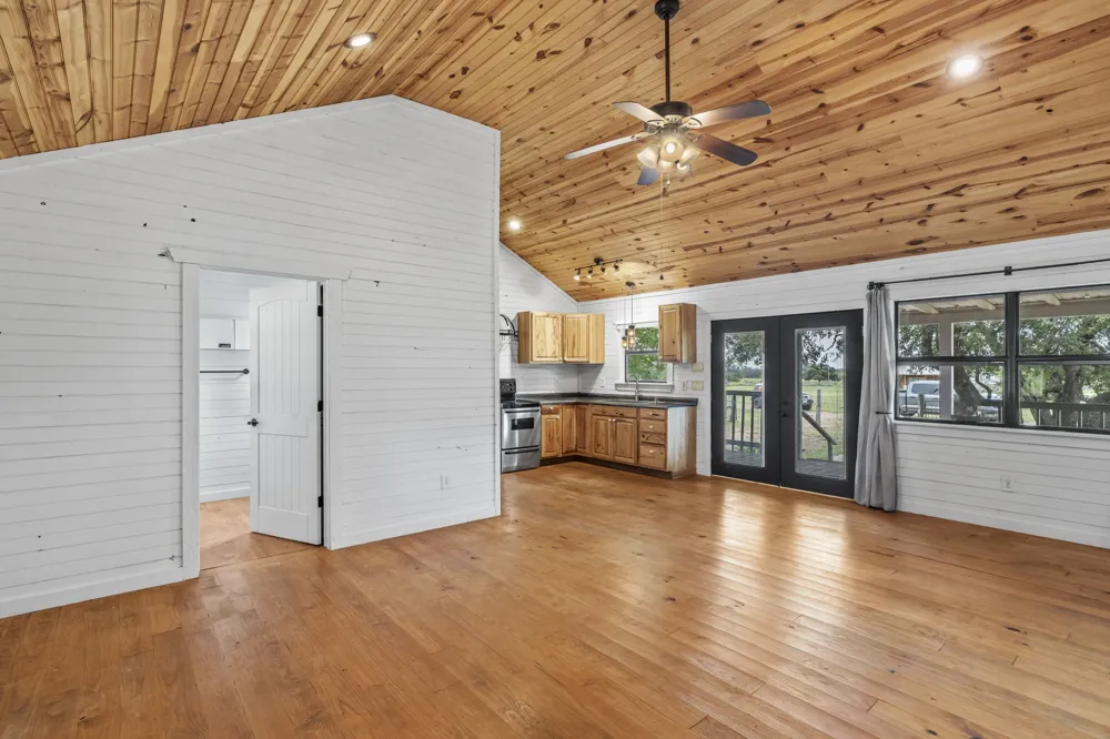 225 Ischar Lane Mason, TX 76856