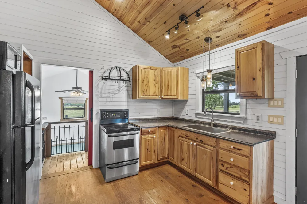 225 Ischar Lane Mason, TX 76856