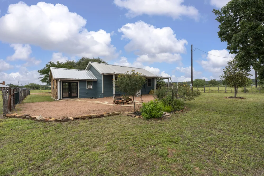 225 Ischar Lane Mason, TX 76856