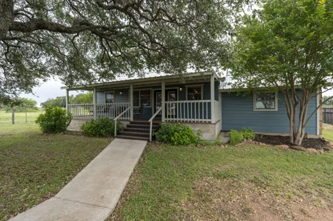 225 Ischar Lane