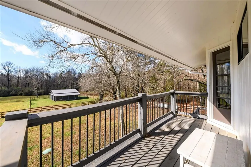 3274 HWY 255 N Sautee Nacoochee, GA 30571