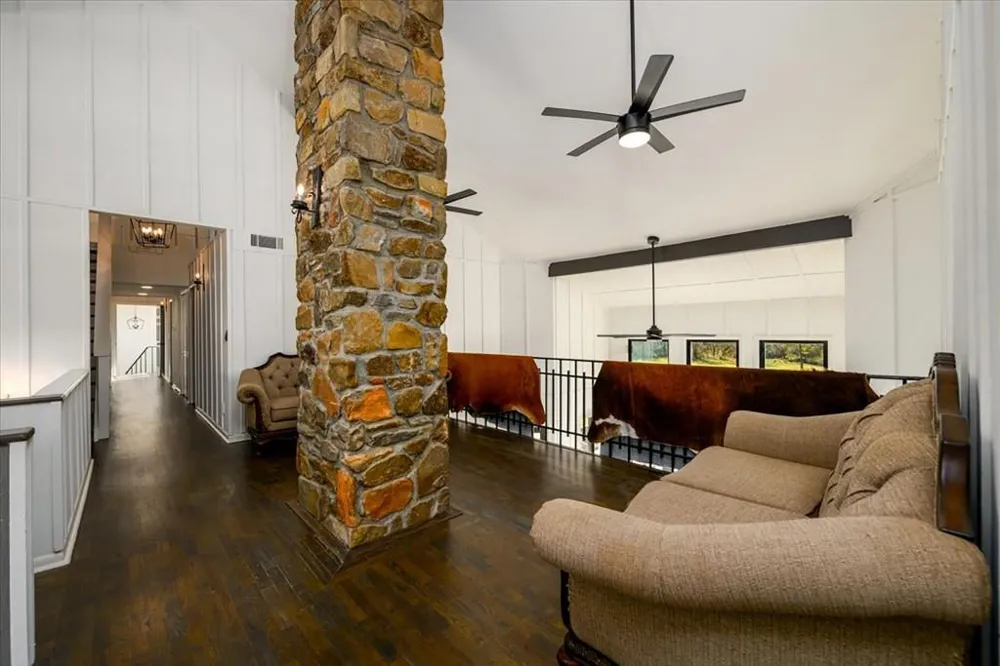 3274 HWY 255 N Sautee Nacoochee, GA 30571