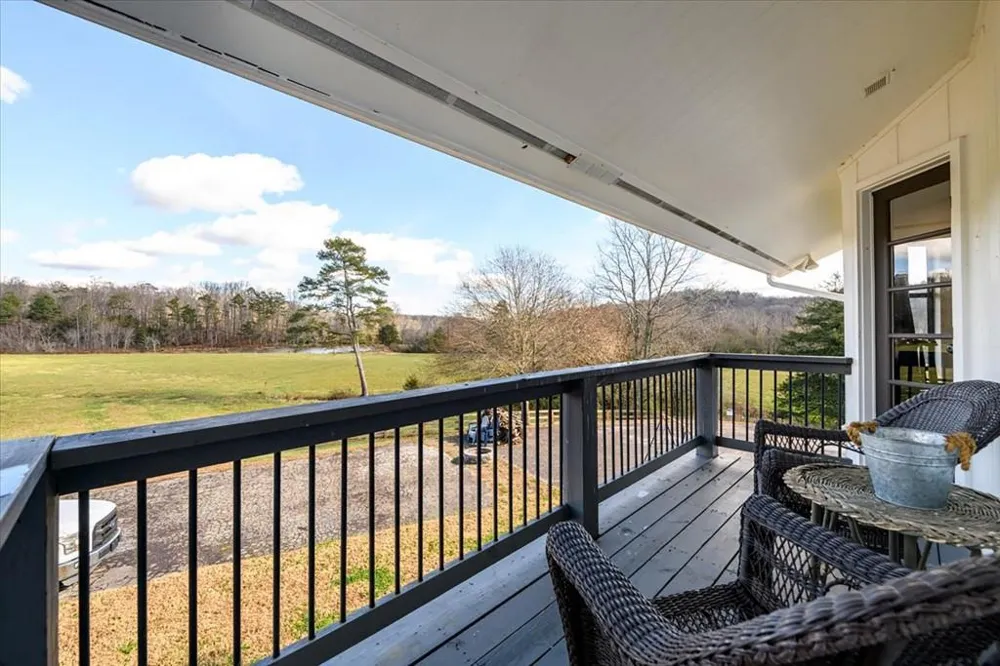 3274 HWY 255 N Sautee Nacoochee, GA 30571