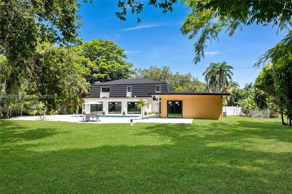 11640 SW 37th Ct Davie, FL 33330