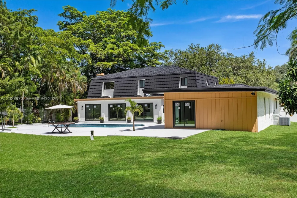 11640 SW 37th Ct Davie, FL 33330