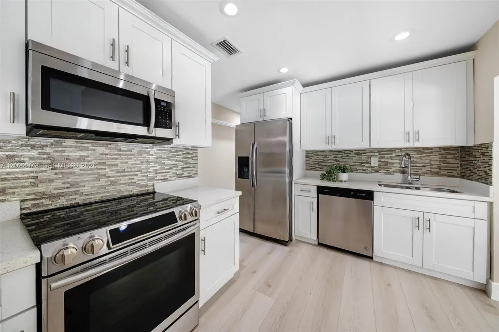 11640 SW 37th Ct Davie, FL 33330
