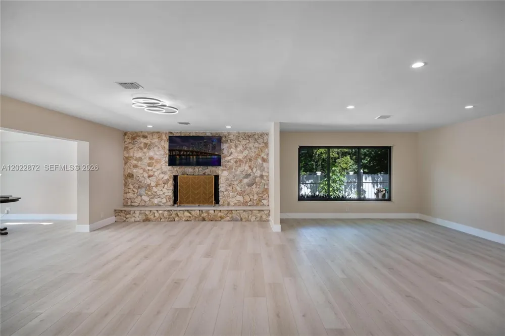 11640 SW 37th Ct Davie, FL 33330