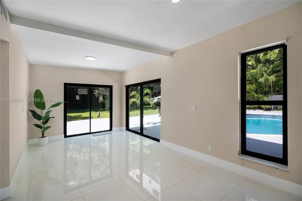 11640 SW 37th Ct Davie, FL 33330