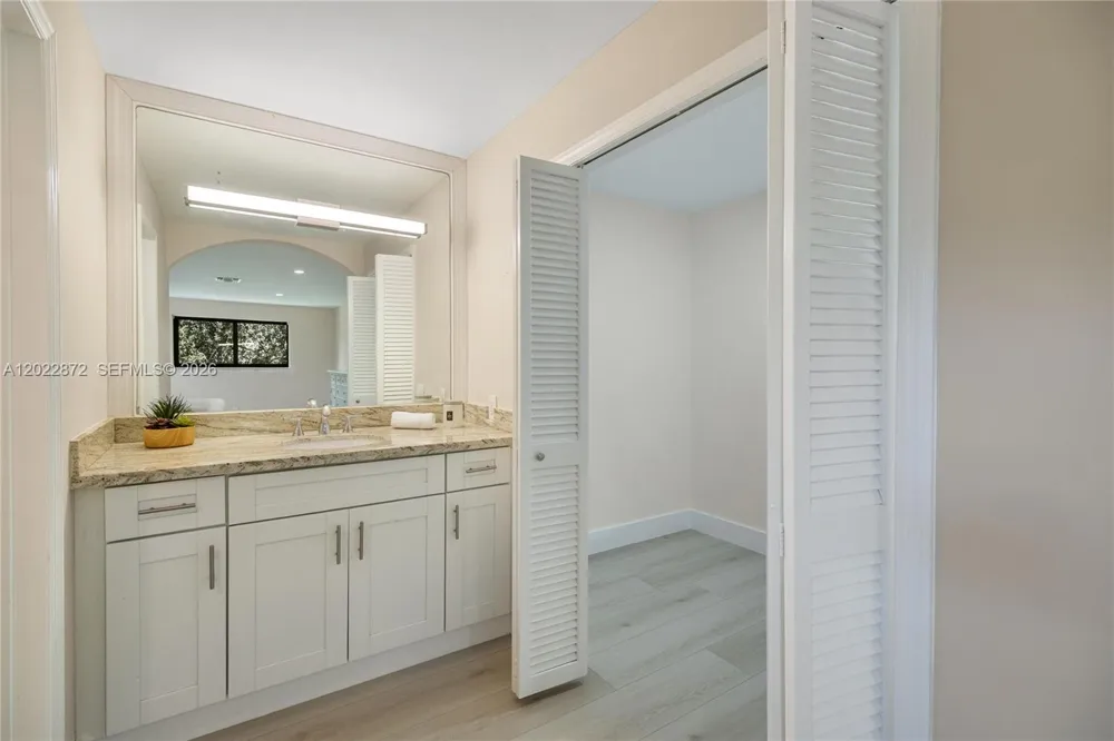 11640 SW 37th Ct Davie, FL 33330
